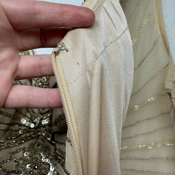 NWT Sue Wong Womens Champagne Column V-neck Empire Waist Gown Size 8 Style N3149 - Picture 11 of 16